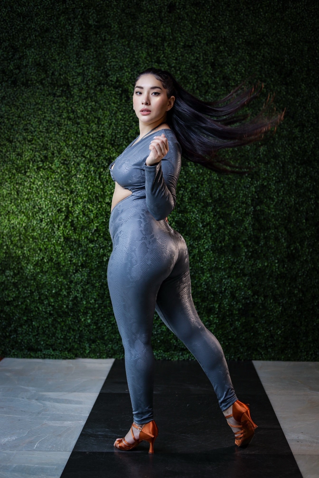 Front-tie Jumpsuit - Long sleeve