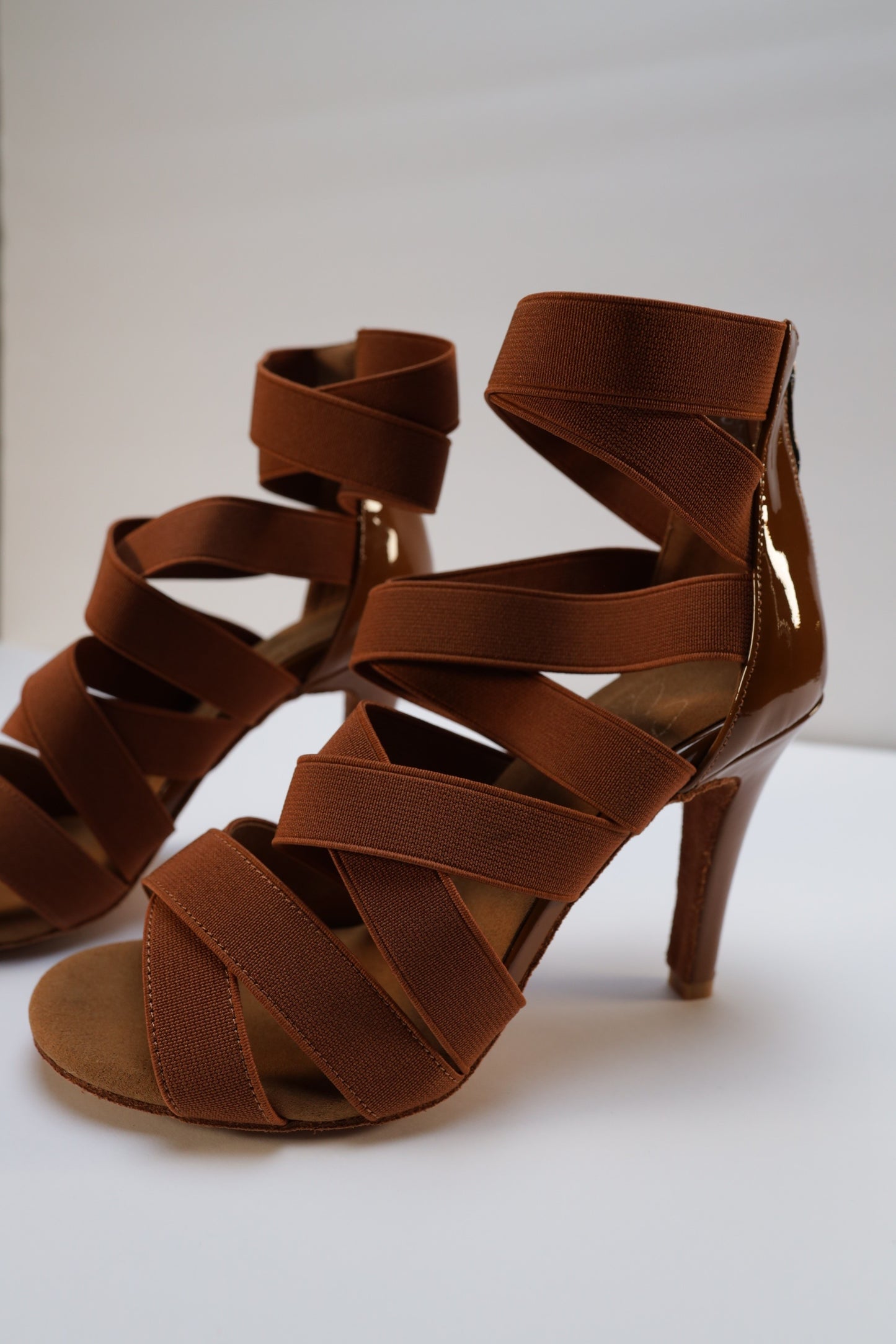 Elastic Bootie
